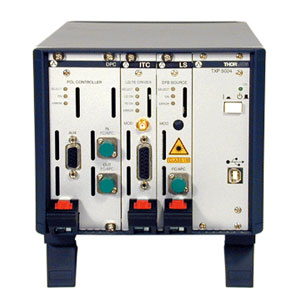 Thorlabs · TXP5004 TXP5000 4スロットシャーシ、USB制御付き