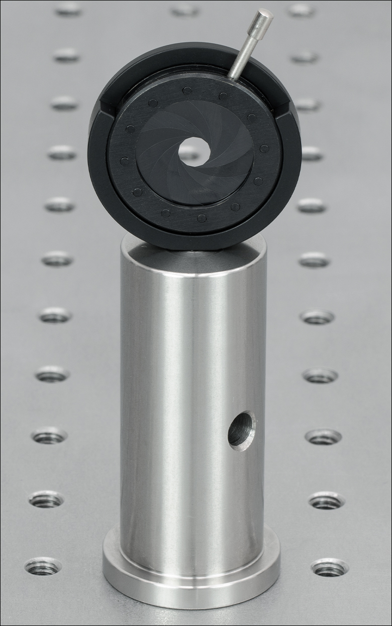 Thread to Dowel Pin Adapters · ソーラボジャパン (Thorlabs)