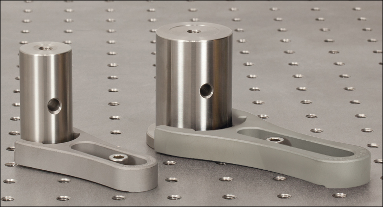 Thorlabs · クランプフォーク、台座付き(ペデスタル)ポスト用